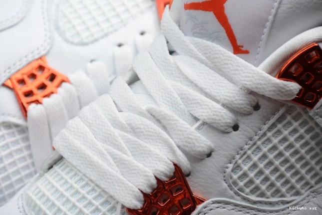 4 OrangeCT8527-118 Team Jordan Air 0805